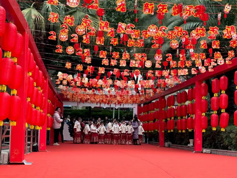 格尔木市文化资源深度挖掘：构建具有城市辨识度的文旅内容矩阵